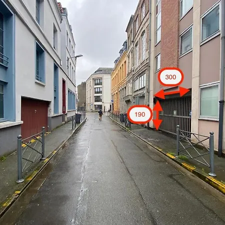 Lägenhet Old With Cachet Parking