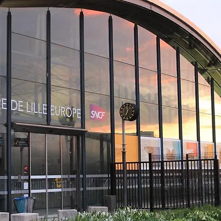 Old With Cachet Parking Lägenhet Lille